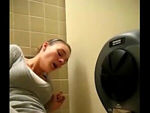 Girlfriend recording while masturbating in bathroom sexy More Videos on xboomboom.com